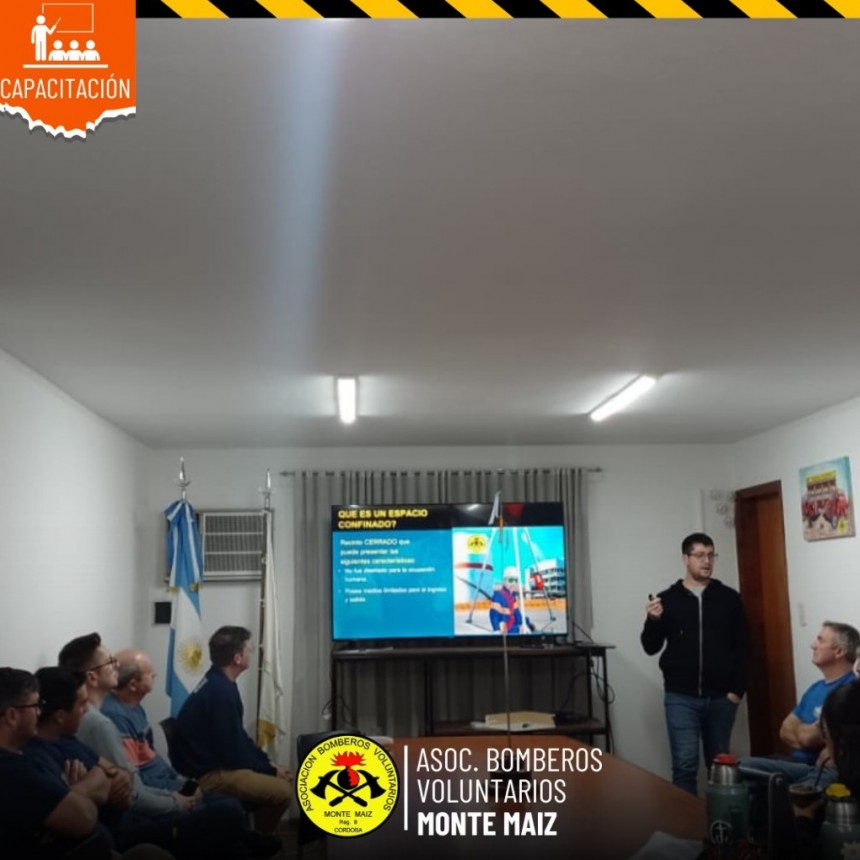 JORNADA DE CAPACITACIÓN EN EL CUARTEL DE BOMBEROS