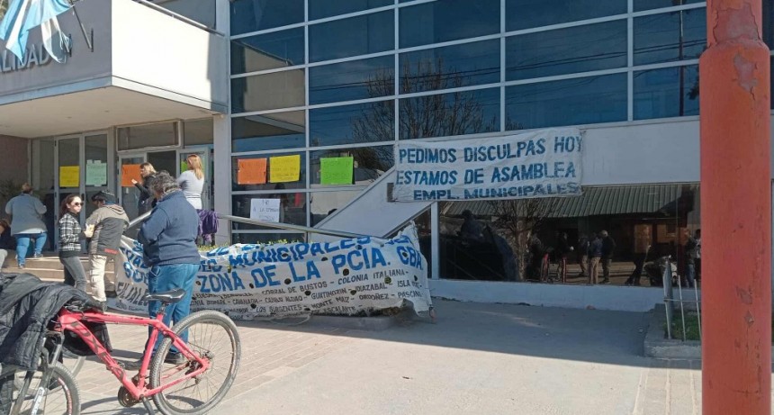 LA MAYORÍA DE LOS MUNICIPALES DECIDIÓ TRABAJAR