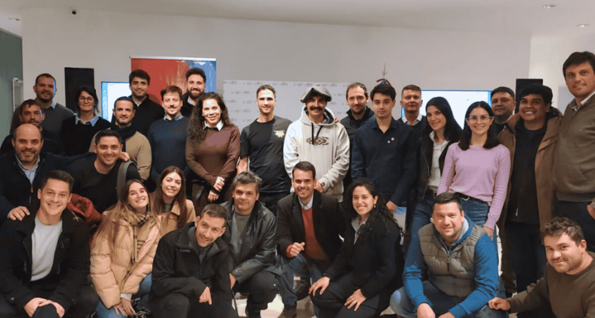 JÓVENES DIRIGENTES AGROPECUARIOS EN LA REGIÓN CENTRO