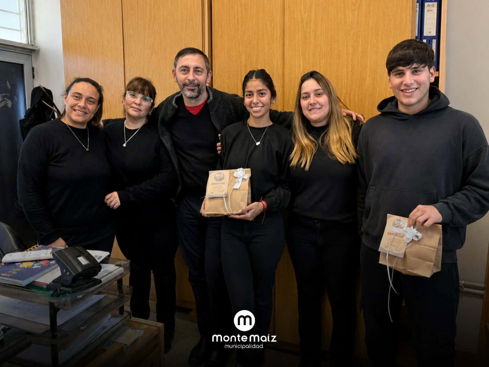 ALUMNOS DEL IPEM TERMINARON SUS PASANT&Iacute;AS EN EL MUNICIPIO