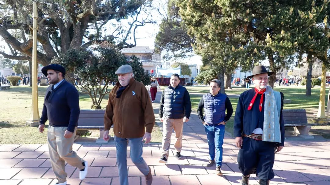 TRADICIONAL PASEO GAUCHO DEL 9 DE JULIO