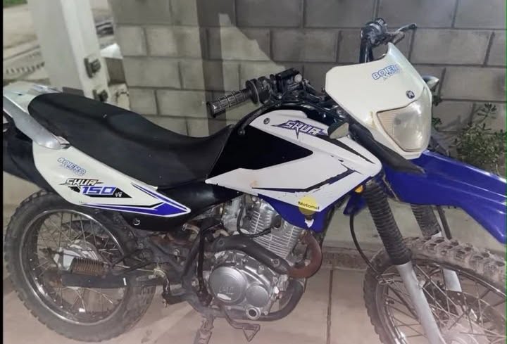 DENUNCIAN ROBO DE MOTOCICLETA
