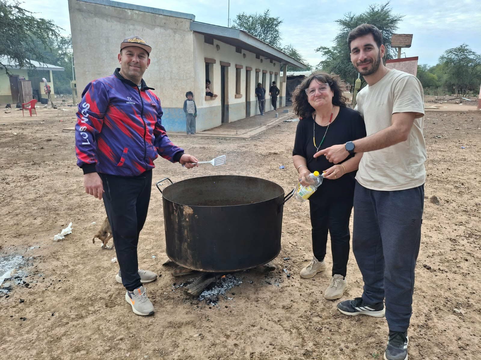 MISIONEROS DE MONTE MA&Iacute;Z EN EL CHACO SALTE&Ntilde;O