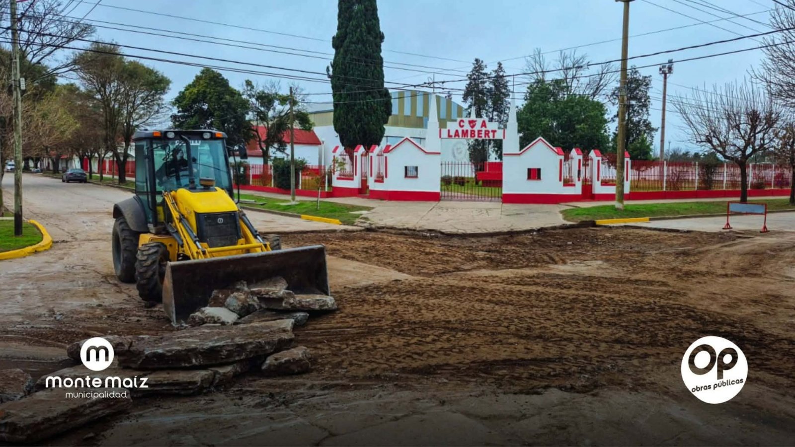 BACHEO EN CALLE SAN JUAN Y C&Oacute;RDOBA