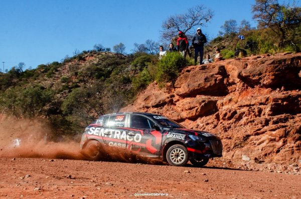 EZEQUIEL ZARAGOZA SEGUNDO EN LE RALLY DE LA RIOJA