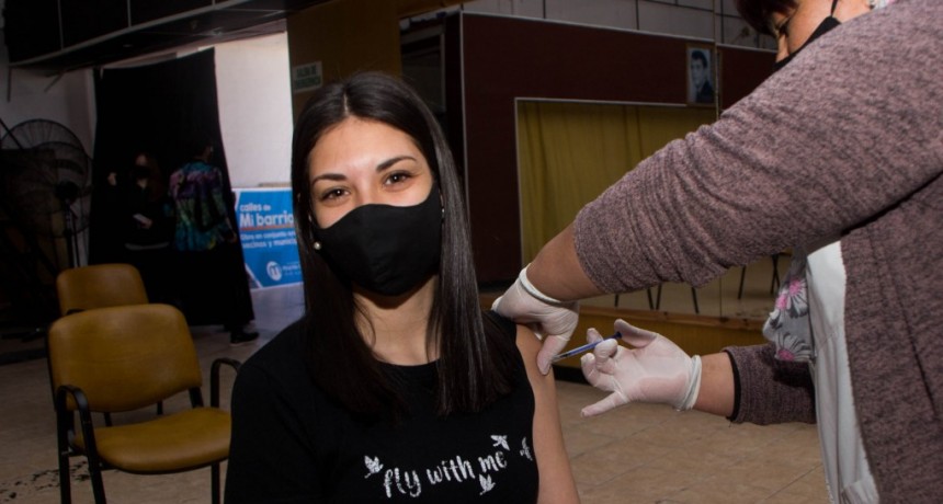 SE APLICARON 300 SEGUNDAS DOSIS DE SINOPHARM