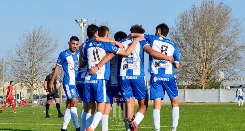 ARGENTINO VENCIÓ A TALLERES POR 1 A 0