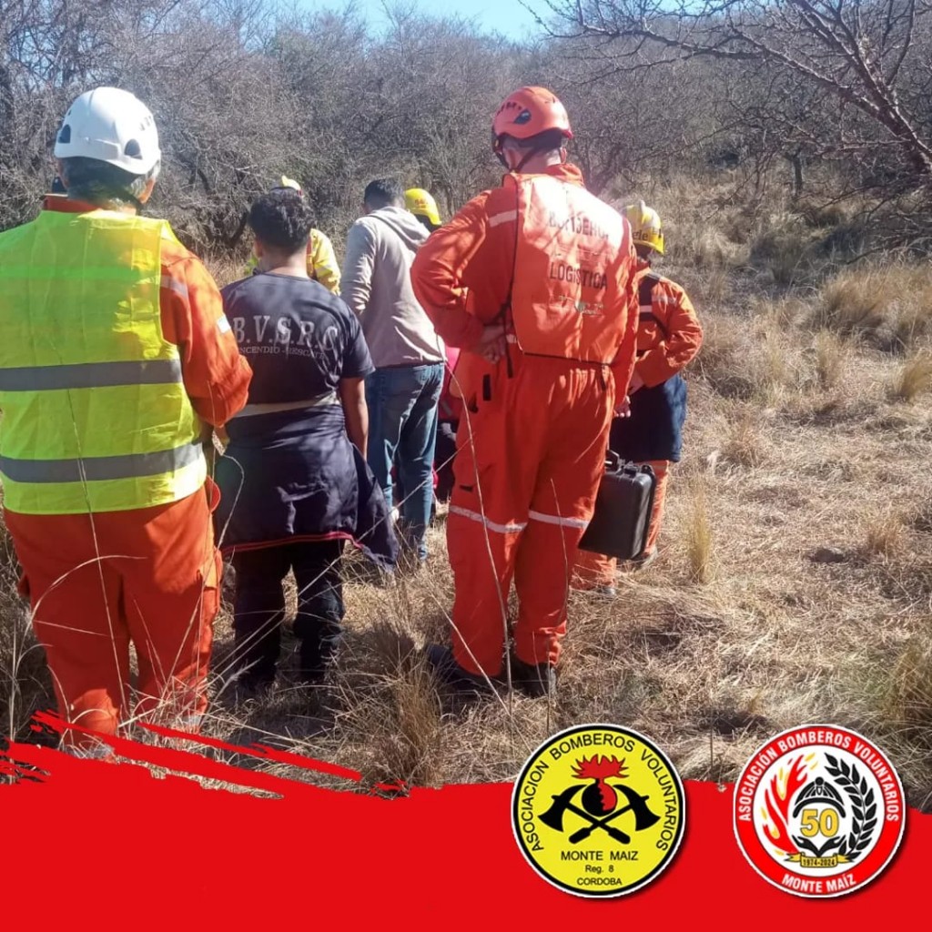 BOMBEROS BUSCARON MUJER DESAPARECIDA