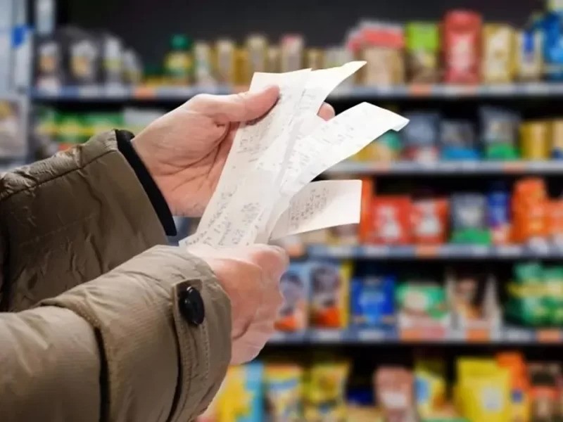 EL CONSUMO SIGUE PARALIZADO 
