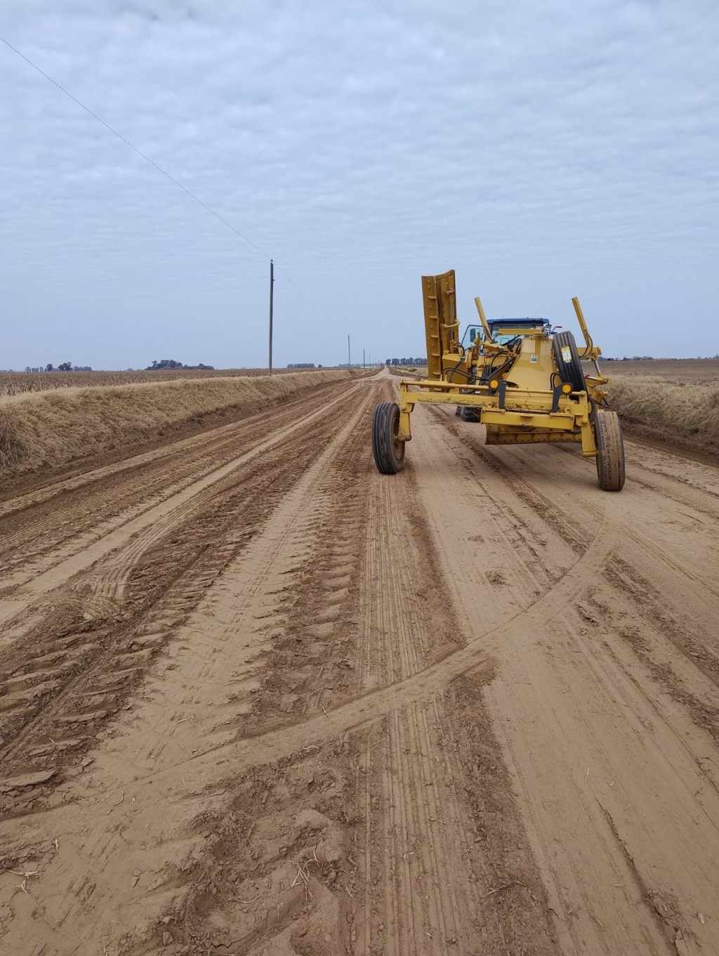 REPARACIÓN DE CAMINOS RURALES