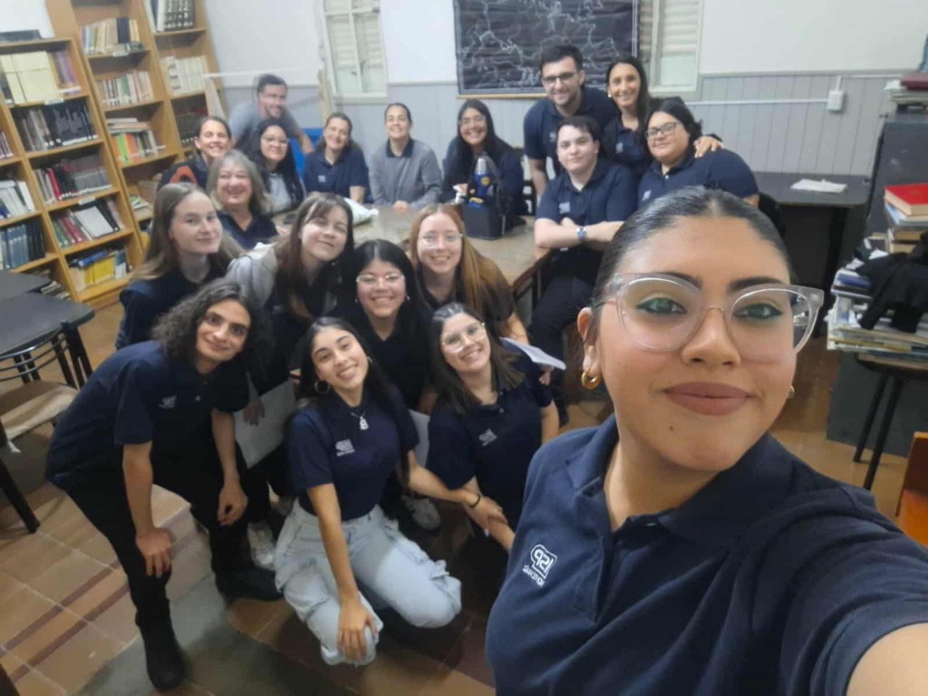 HISTORIA PASÓ A LA INSTANCIA REGIONAL DE LA FERIA DE CIENCIAS