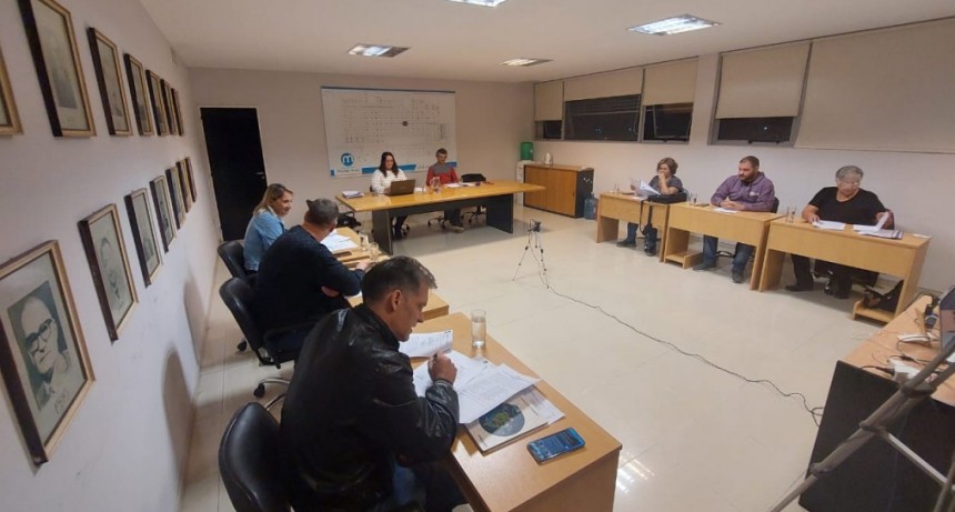 SE LLEVÓ A CABO UNA NUEVA SESIÓN ORDINARIA DE CONCEJO