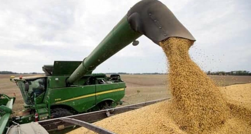 LLUVIA Y BAJA DE RETENCIONES IMPULSAN INVERSIÓN EN EL AGRO