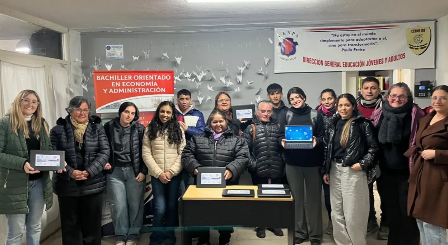 NETBOOKS PARA EL CENMA N&deg;196