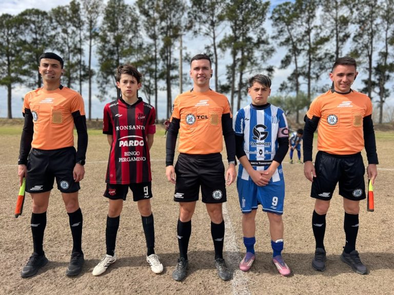 JUVENILES DE ARGENTINO ENFRENTARON A DOUGLAS HAIG
