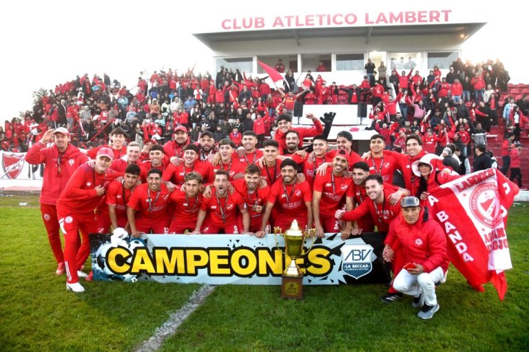 CORONACI&Oacute;N DEL CAMPE&Oacute;N SIN INVASI&Oacute;N DEL P&Uacute;BLICO