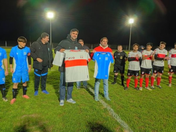 SPORTIVO RURAL INAUGUR&Oacute; ILUMINACI&Oacute;N DE SU ESTADIO