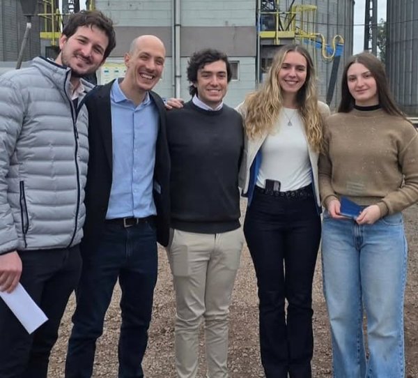 GANADORA DE CERTAMEN DE CIENCIA Y TECNOLOG&Iacute;A ESPACIAL