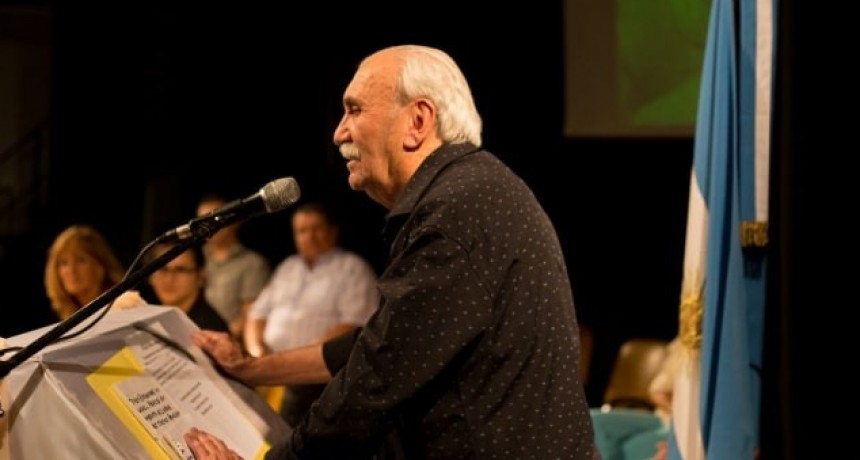 EL INTENDENTE LUIS TROTTE SE ENCUENTRA AISLADO