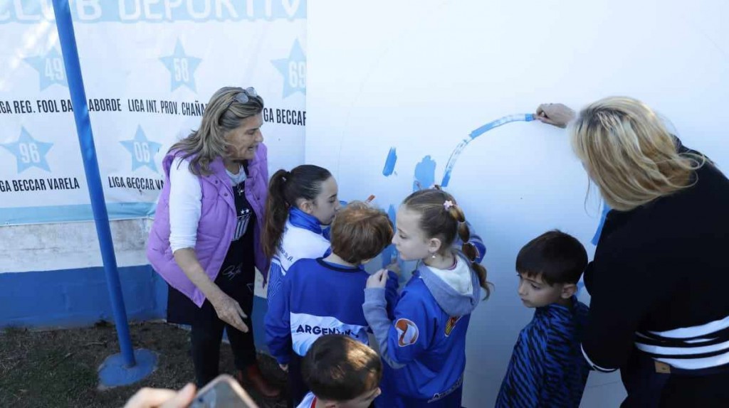 UNA VISITA ILUSTRE PARA EL CLUB DEPORTIVO ARGENTINO