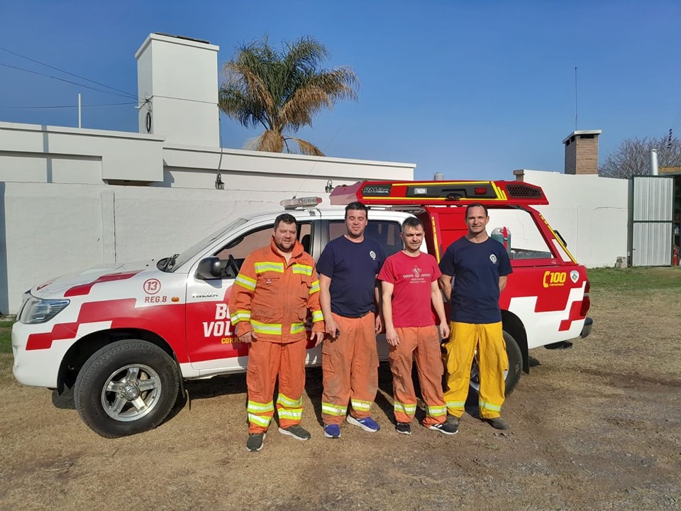 BOMBEROS DE LA REGIONAL 8 A LOS INCENDIOS DE LAS SIERRAS