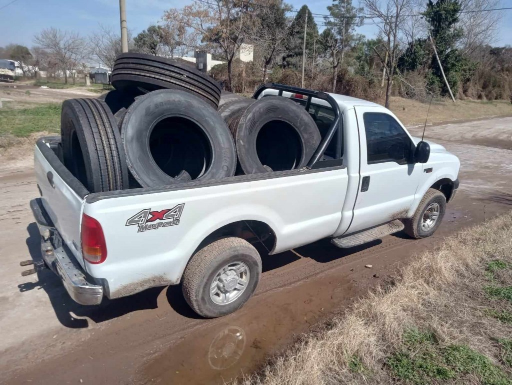 HURTO Y RECUPERO DE UNA CAMIONETA