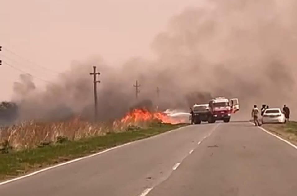 INCENDIO EN ZONA RURAL DE MONTE MAÍZ