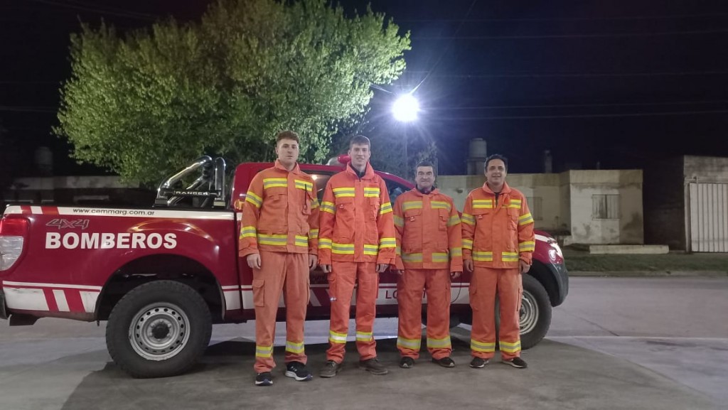 MÁS BOMBEROS LOCALES A LAS SIERRAS DE CÓRDOBA