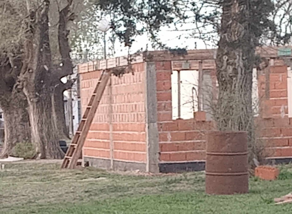 COLABORACIÓN CON LA CONSTRUCCIÓN DE UN AULA