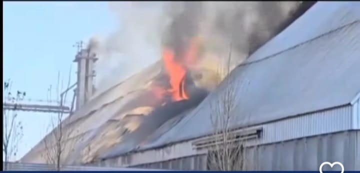 INCENDIO DE MAGNITUD EN DALMACIO VÉLEZ