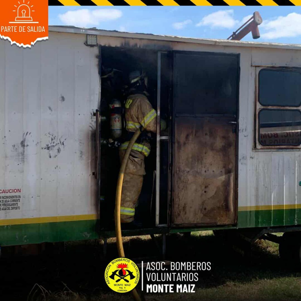 INCENDIO DE UNA CASILLA EN ZONA RURAL
