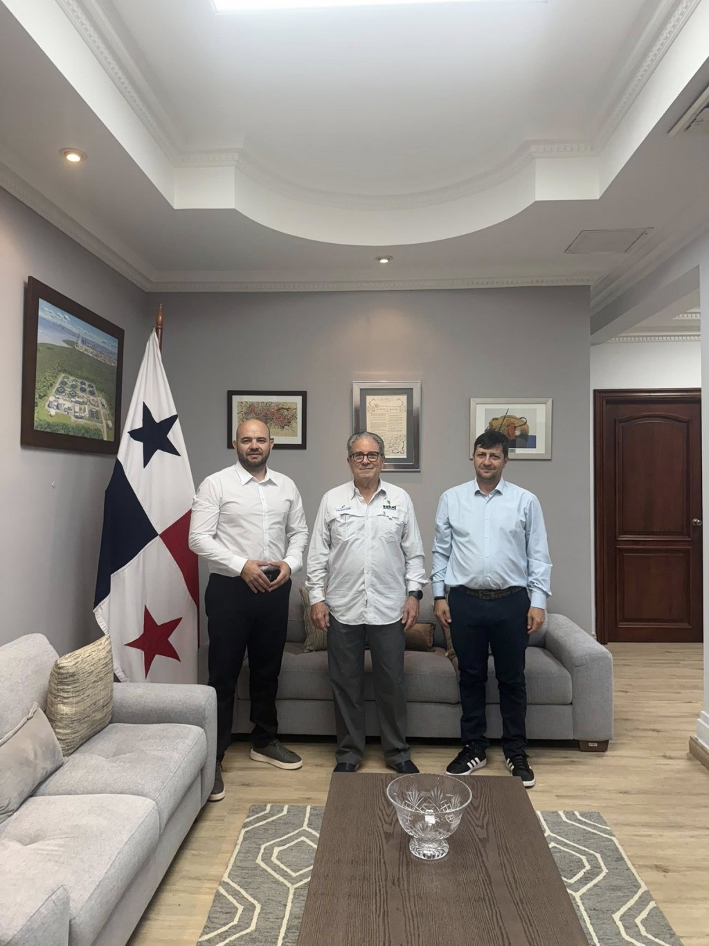 MÁS EXPANSIÓN INTERNACIONAL PARA EL GRUPO RE