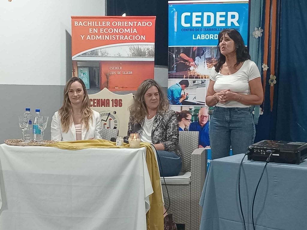 CONVERSATORIO SOBRE EL MERCADO LABORAL EN EL CENMA
