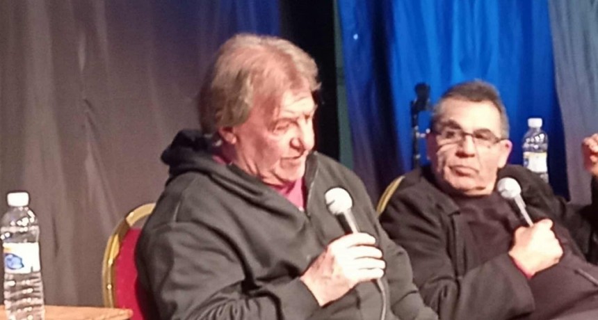 CRUZADA FUTBOLERA EN LA CASA DE LA CULTTURA