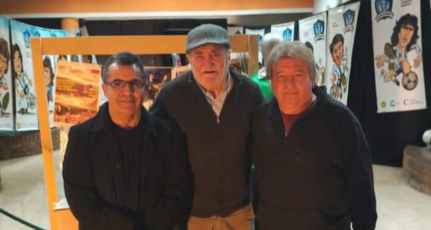 DANIEL FERNÁNDEZ CONTÓ SU RICA HISTORIA COMO FUTBOLISTA