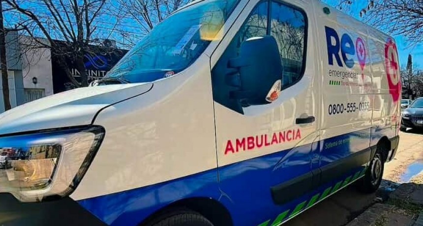 UNA ANBULANCIA 0 KM ADQUIRIDA POR GRUPO RE