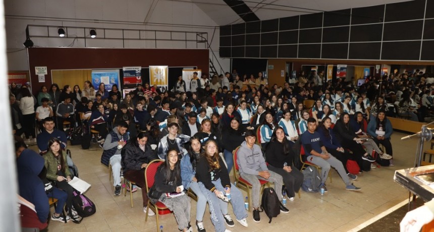 ECOS DE LA EXPO CARRERAS 2025