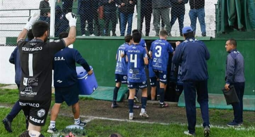 ARGENTINO SE QUEDÓ CON EL PARTIDO DE IDA