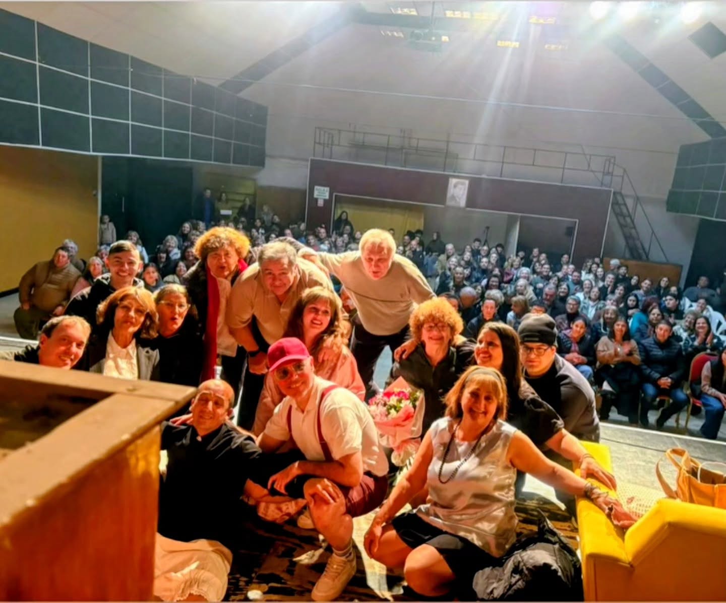 EL TEATRO INDEPENDIENTE VOLVI&Oacute; A BRILLAR