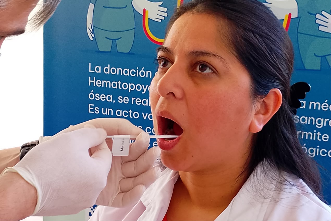 DONANTES DE C&Eacute;LULAS DE M&Eacute;DULA &Oacute;SEA MEDIANTE HISOPADO BUCAL