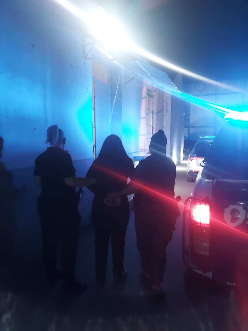 DETENCI&Oacute;N DE UNA JOVEN POR HURTO DE CELULAR