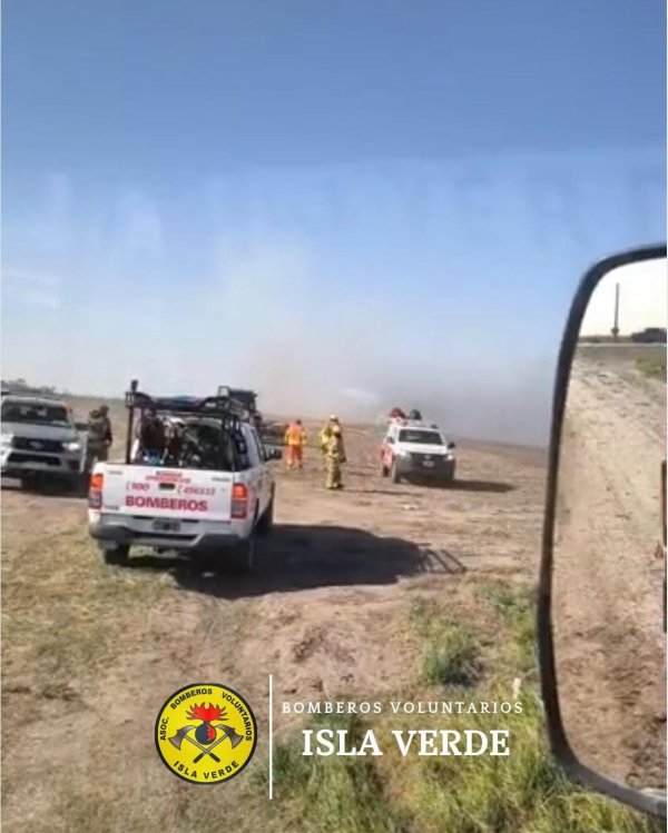 BOMBEROS DE MONTE MA&Iacute;Z COLABORARON EN GRAL BALDISSERA