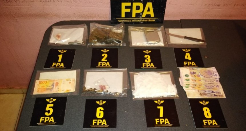 DETENIDO POR LA FPA MIENTRAS FRACCIONABA LA DROGA