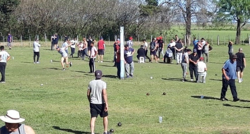 CAMPEONATO DE BOCHAS EN LA RURAL