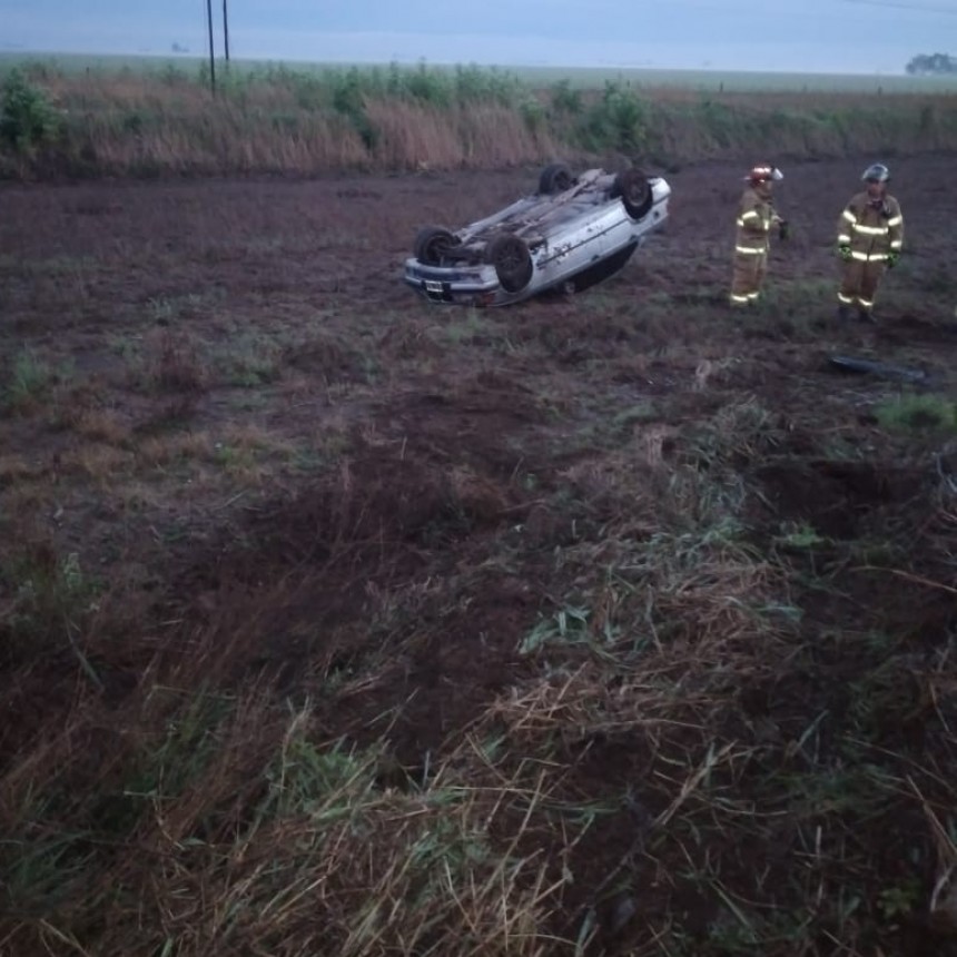 VUELCO EN SOLITARIO EN RUTA 11