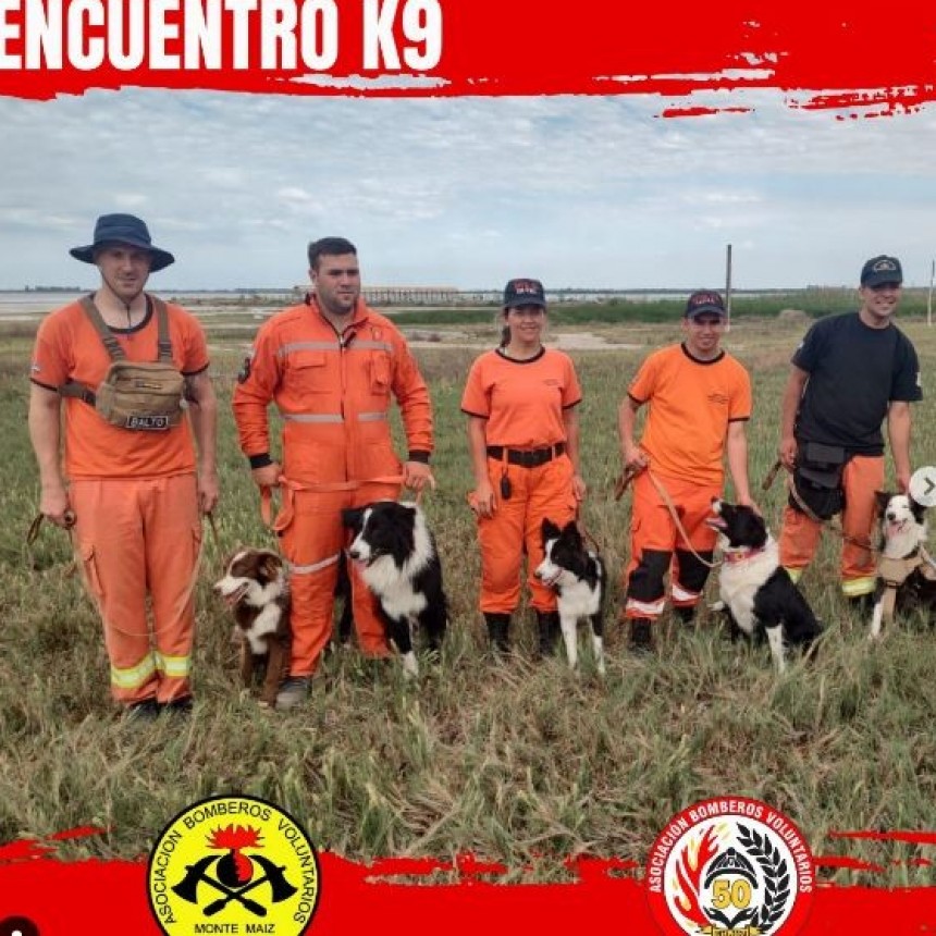 CAPACITACIÓN DE BOMBEROS CON PERROS ADIESTRADOS