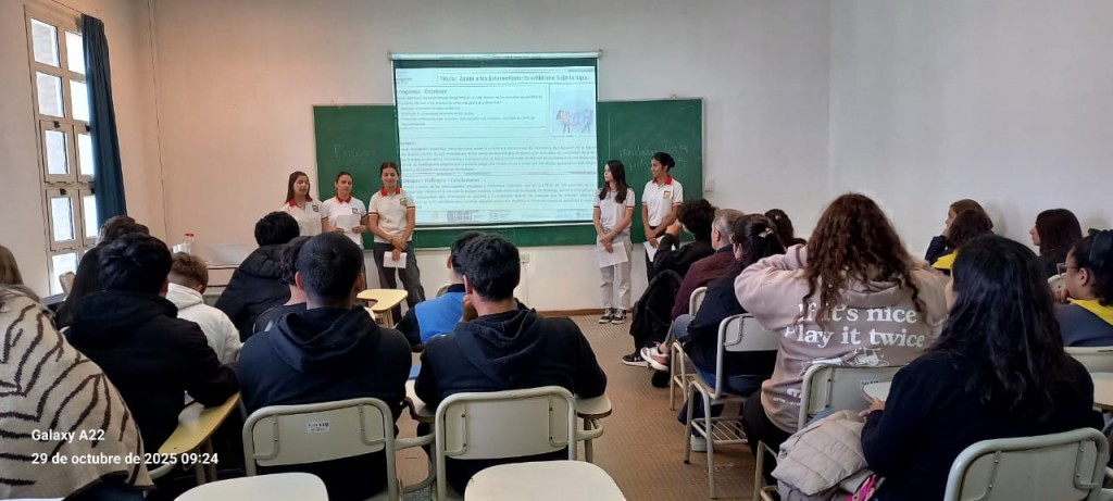 ZOOM A LOS ESTEREOTIPOS: PROYECTO DE ALUMNOS DEL IPEM