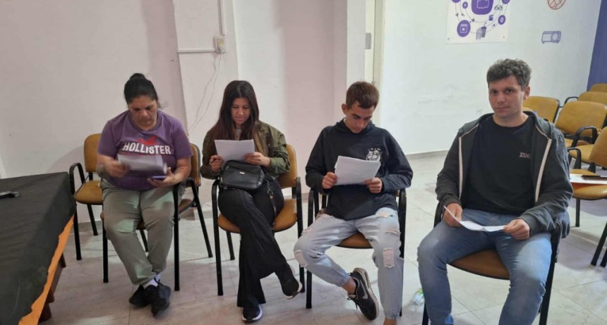 SE DICTÓ EL CURSO DE MANIPULACIÓN SEGURA DE ALIMENTOS