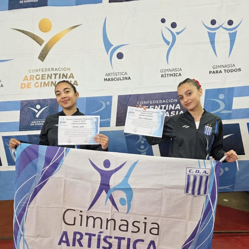 GIMNASTAS DE ARGENTINO EN EL PODIO DE MAR DE AJÓ