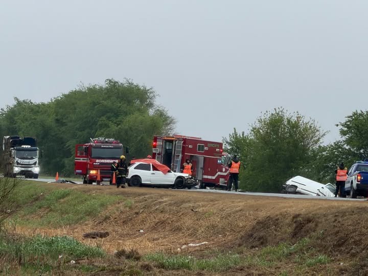 UNA V&Iacute;CTIMA FATAL EN UN CHOQUE FRONTAL EN RUTA 3
